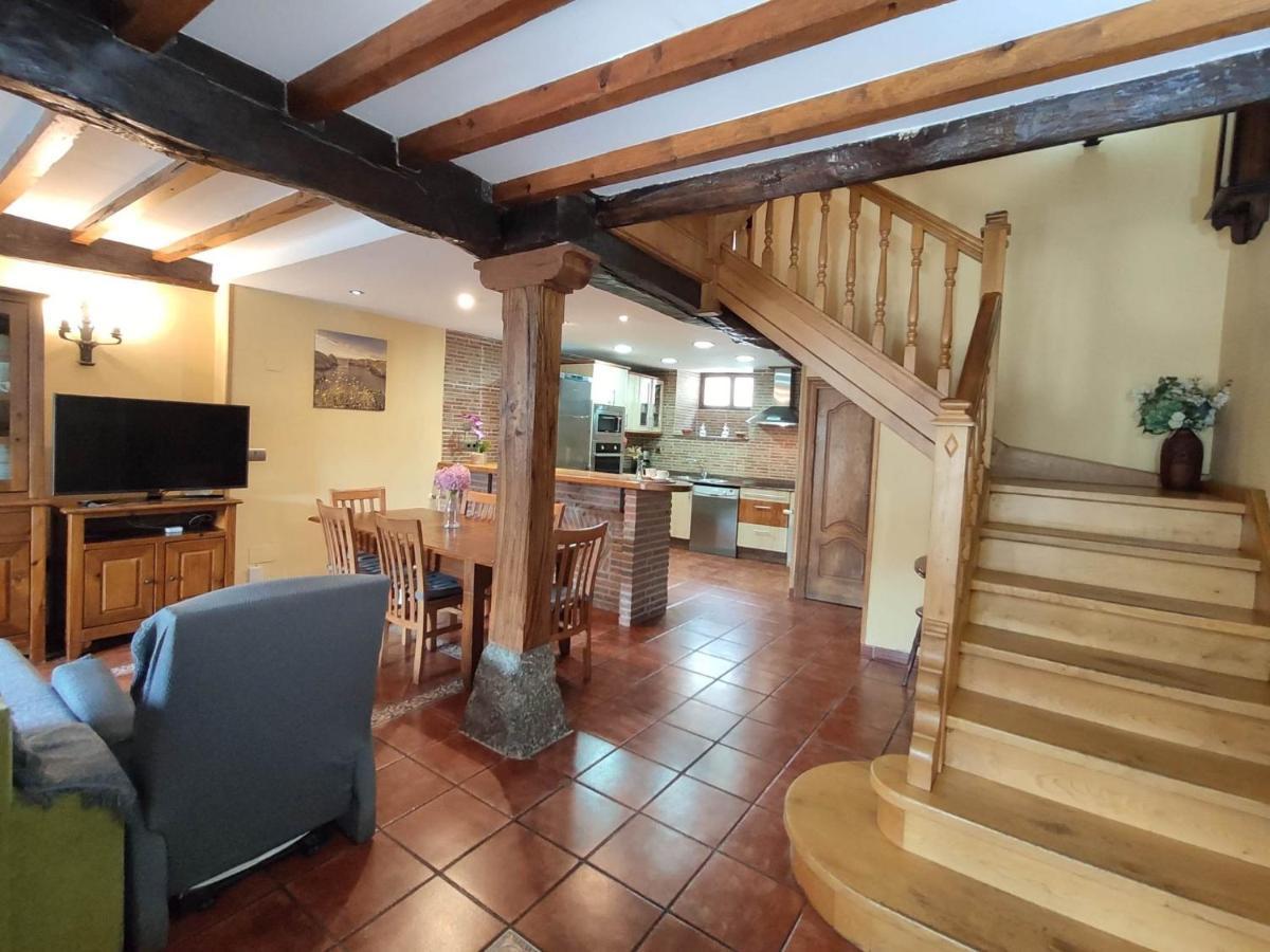 Casa Elvira Villa Molleda Екстериор снимка